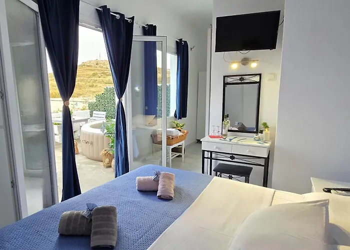 Syros Holidays