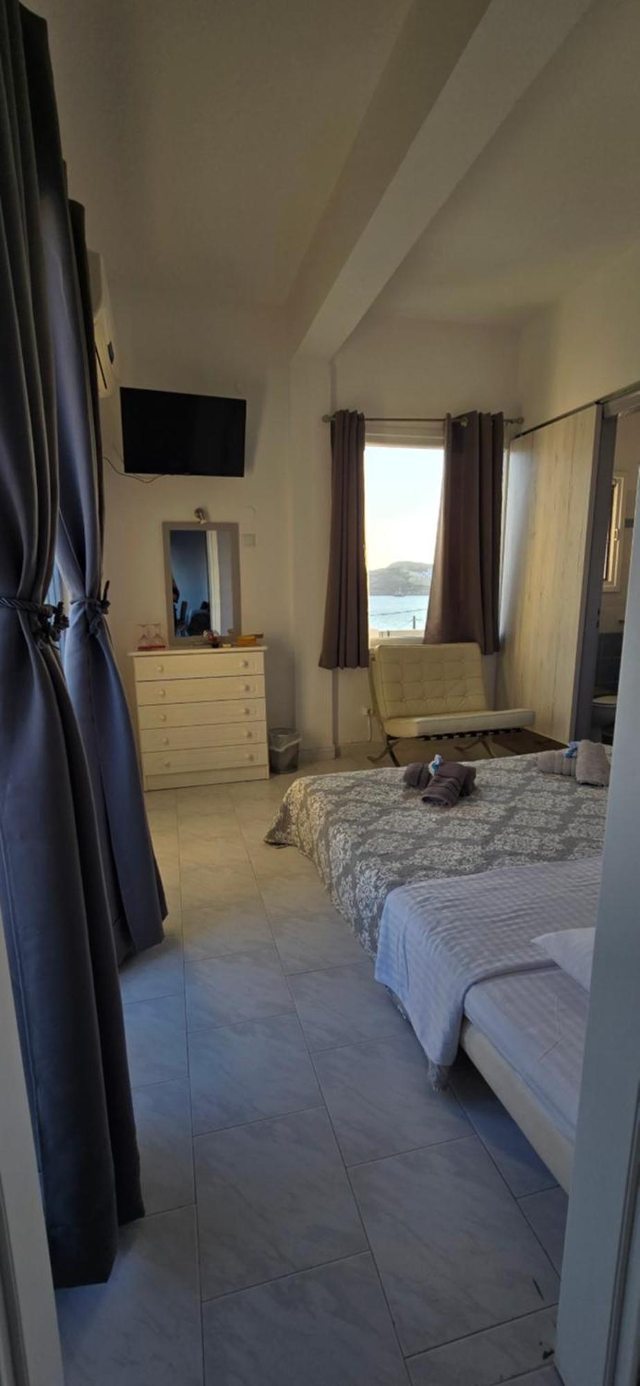 Syros Holidays Hotel