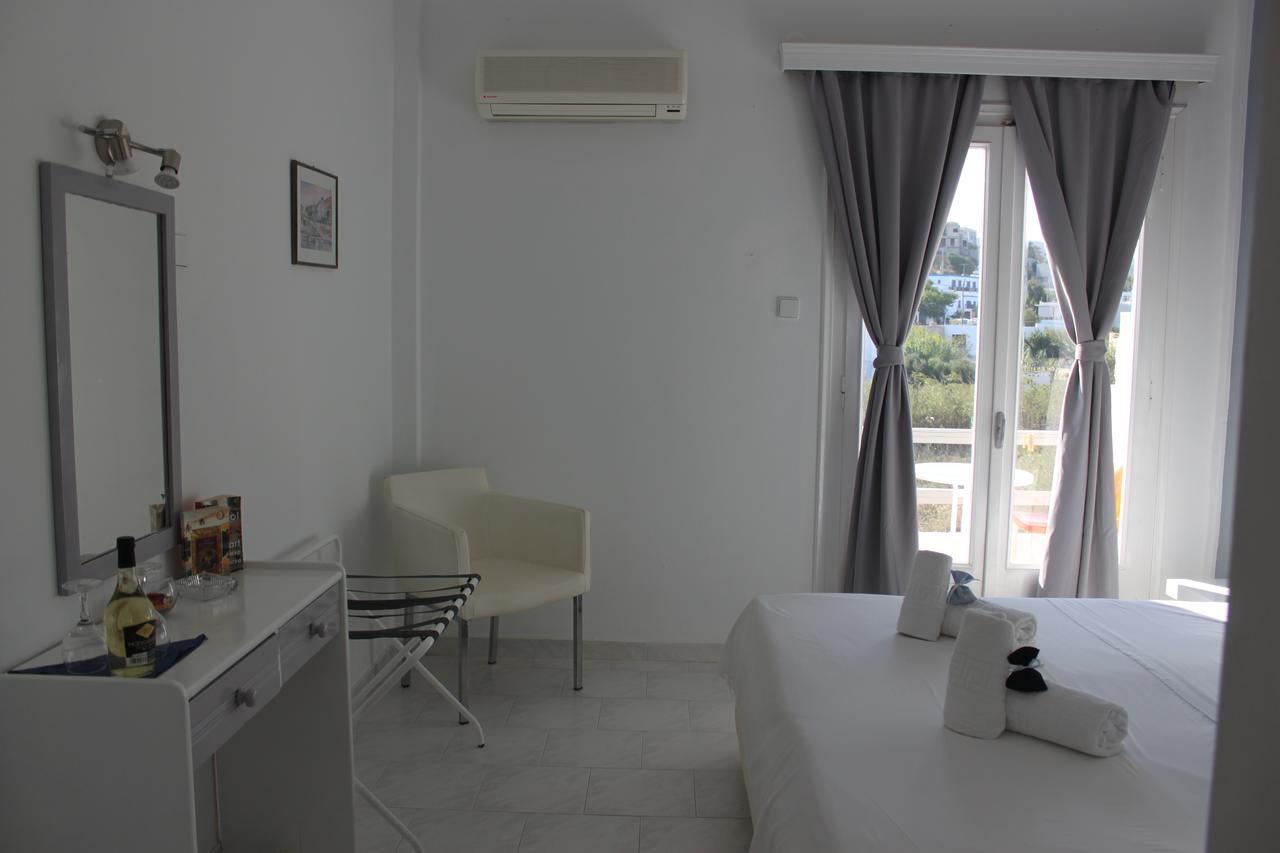 Syros Holidays Vari (Syros)